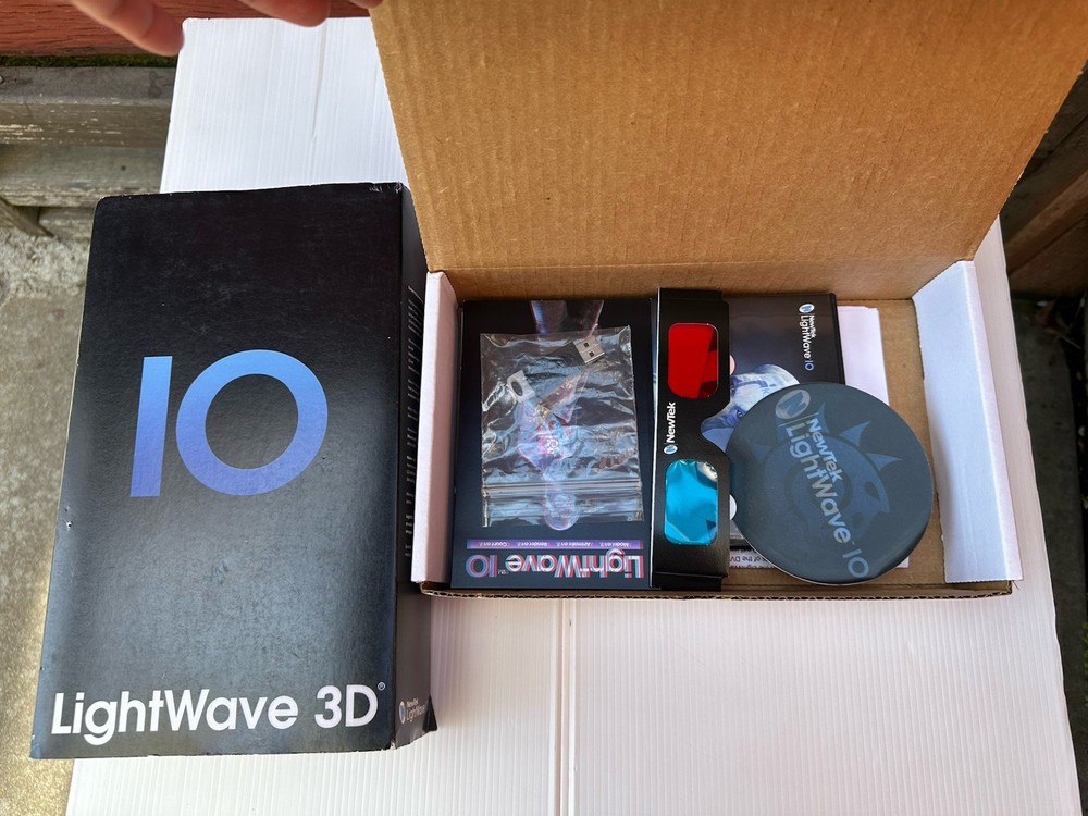 NewTek LightWave 3D 10 Model Animate Render 2011 - Full Educational W/ Serial #