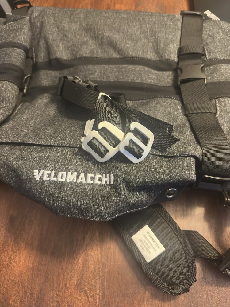 VELOMACCHI 50L Duffle W/ 4 Tie downs