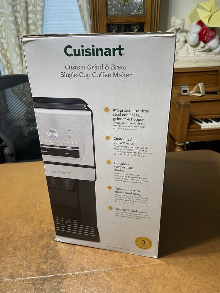 Cuisinart Custom Grind & Brew Single-Cup Coffee Maker DGB-30