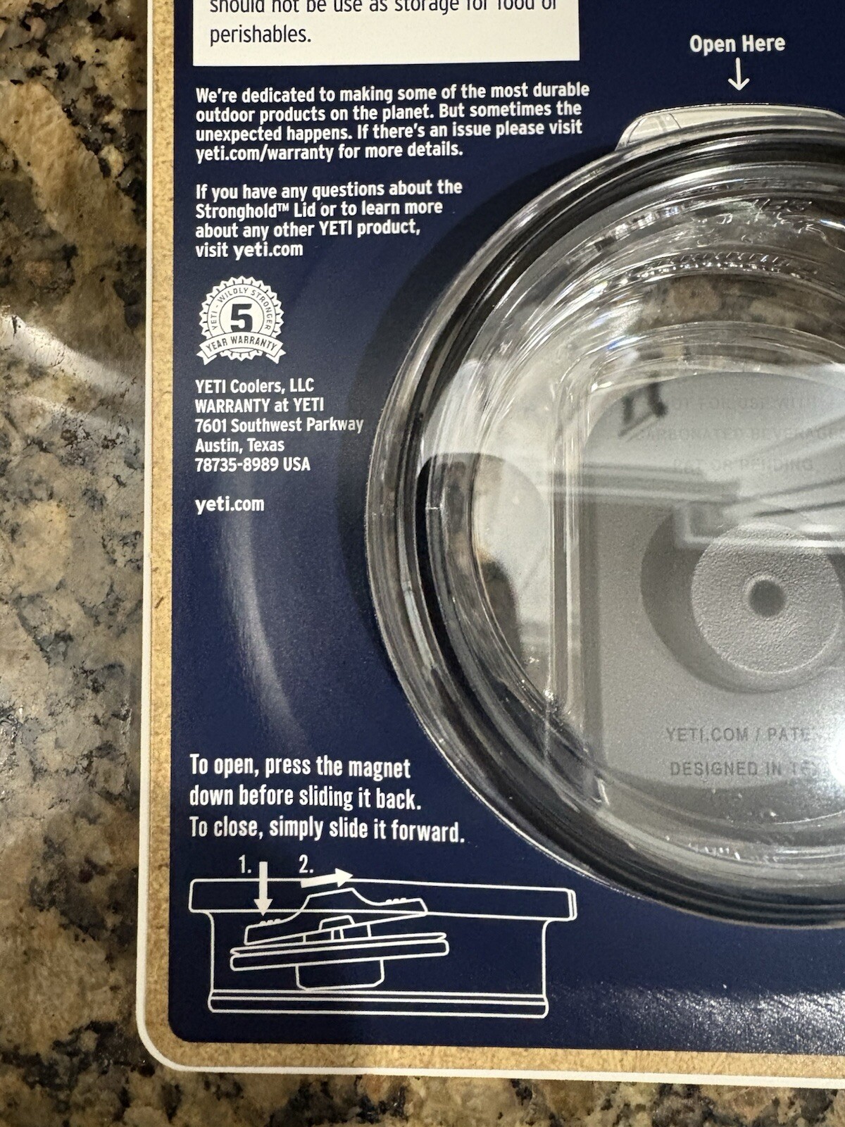 Yeti Rambler Stronghold Black/Clear Lid (Only Fits Rambler 20 oz Travel Mug) NEW