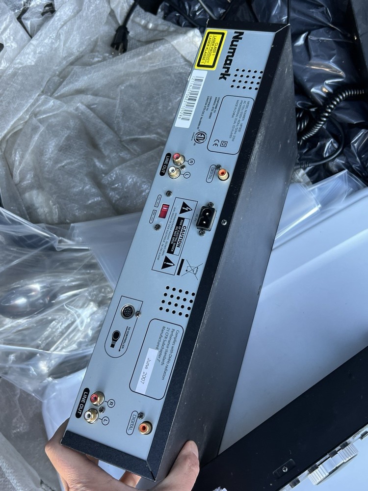 NUMARK MP302 Professional Dual MP3 CD Player With Controller Untested