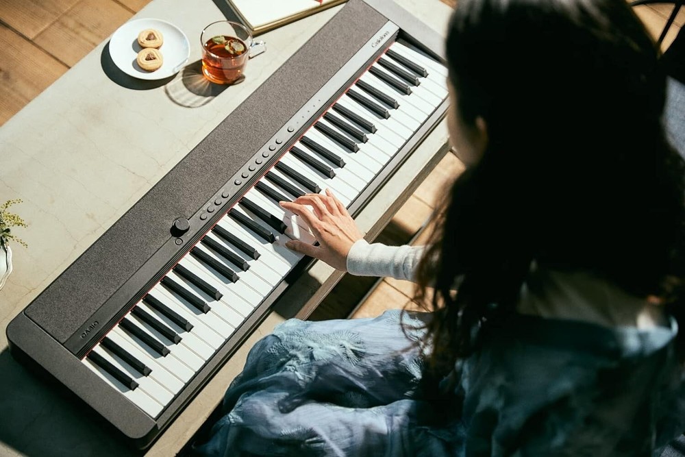 Casio CT-S1BK 61-Key Portable Keyboard