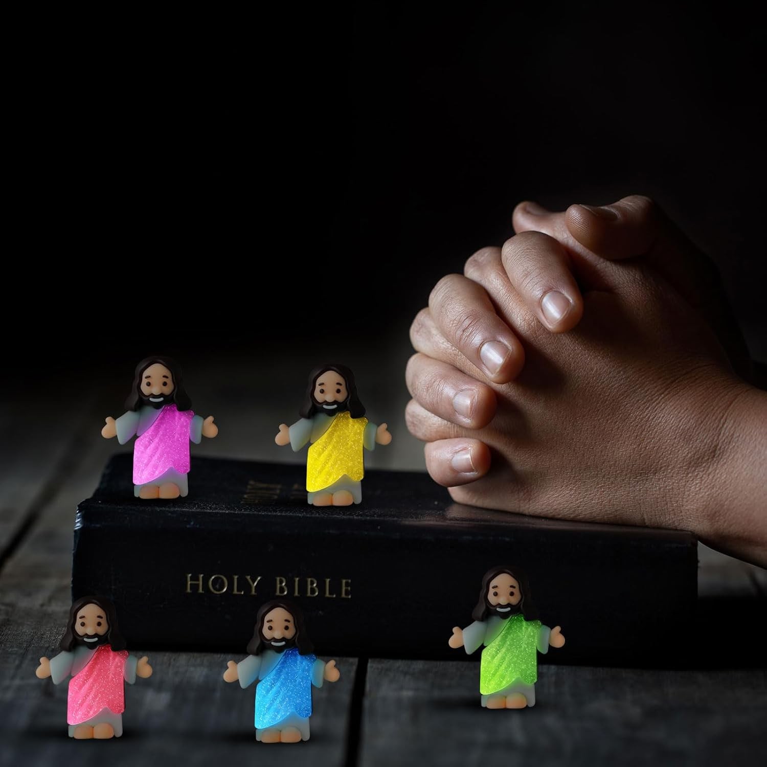 25 Pcs Little Jesus Figures Glow in The Dark Jesus Bulk Christian Gifts for Kid