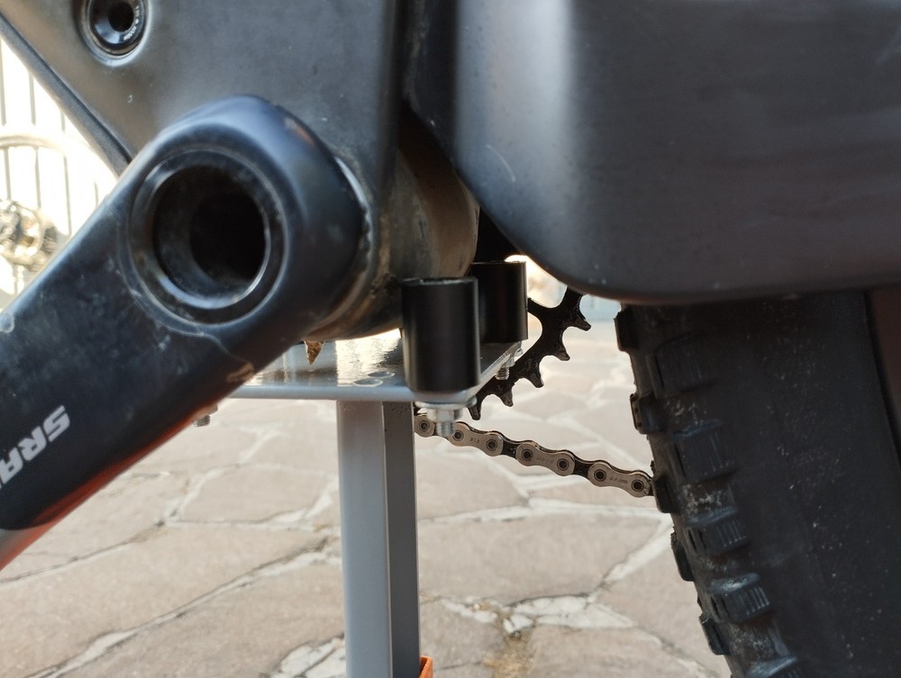 Universal Adjustable Extendable Bike Central Maintenance Stand
