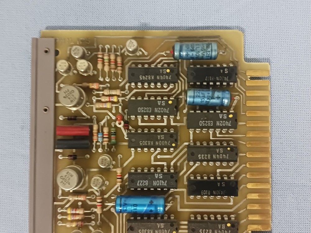 Philips Electron Microscope EM410, PV Pump K1 PCB Board 4022 192 3143.1