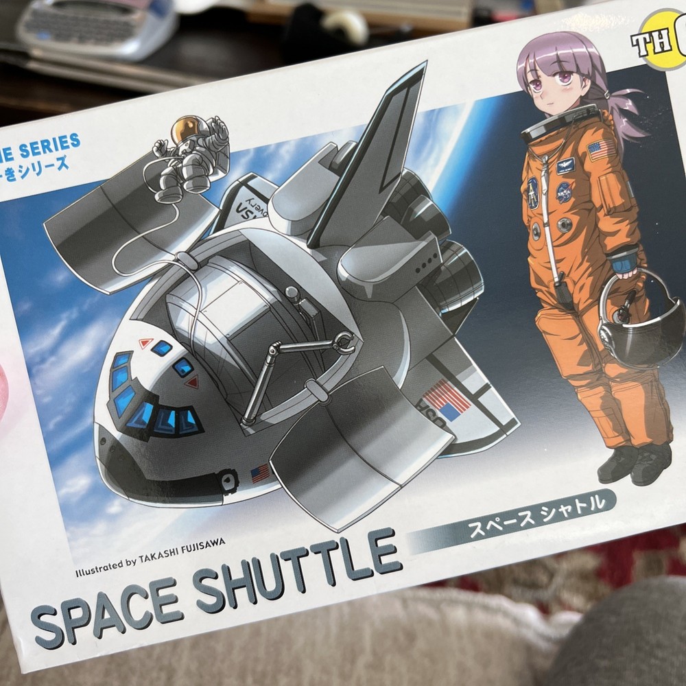 Hasegawa Eggplane Space Shuttle model kit