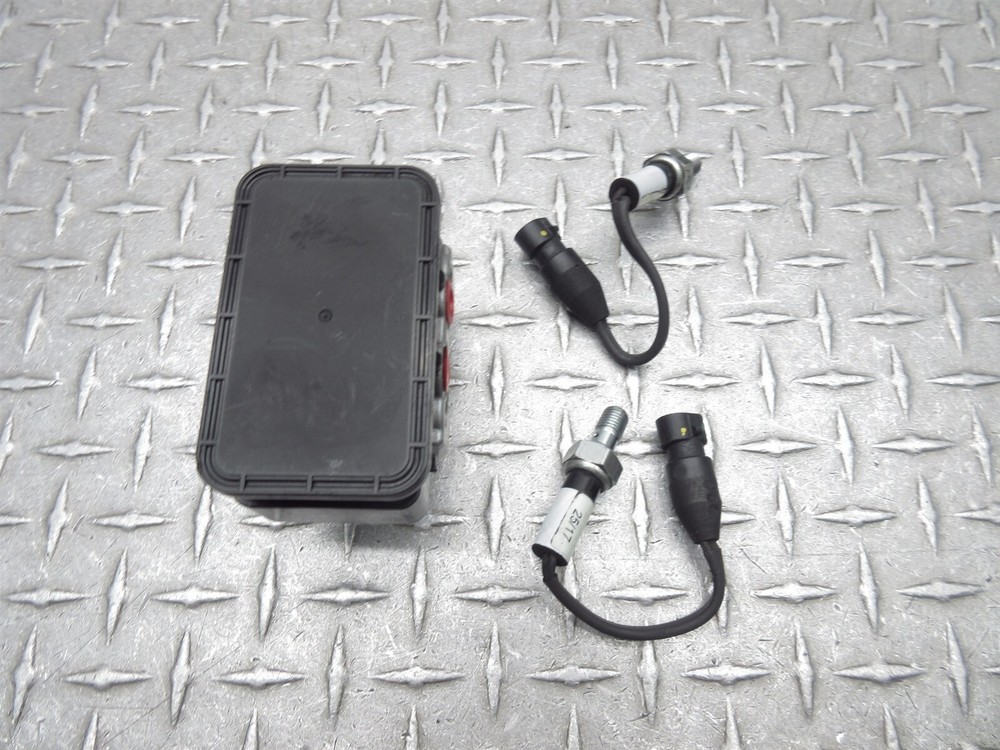 2017 16-24 Indian Springfield ABS Anti Lock Brake Module Pump Control Unit OEM