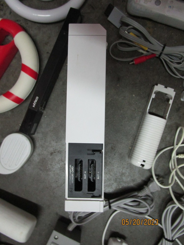 Wii Console RVL-001 Bundle