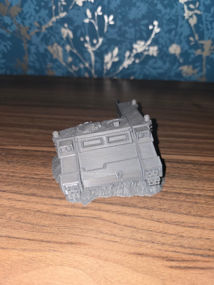 Warhammer 40k Tank Scenery Unpainted