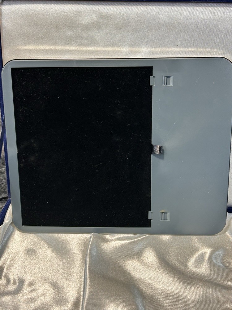 Wallace Silversmiths Silver Plated (Removeable Calculator) Frame Gift Set