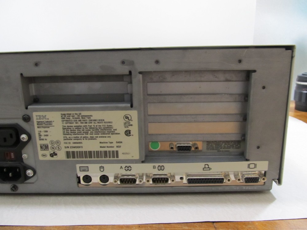 Vintage IBM ValuePoint 450DX2/Dp Computer ****Pls Read
