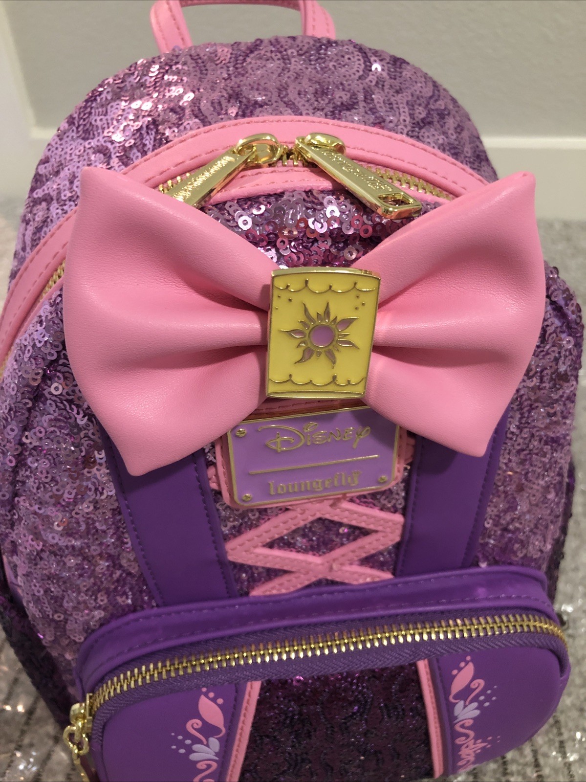 🚀 Loungefly Disney Rapunzel Sequin Glow Mini Backpack Free Ship ✅📦
