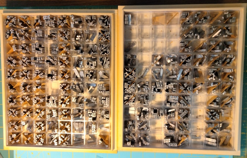 Howard Type 10 pt News Gothic Type