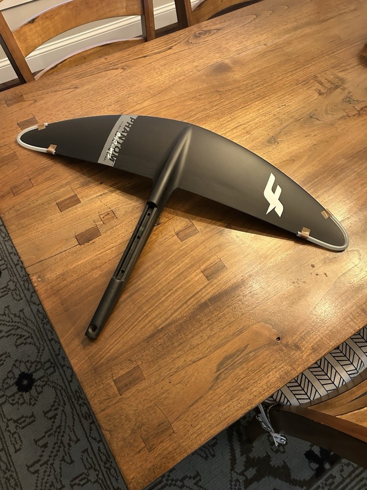 F one Front Wing Phantom 840 Brand New