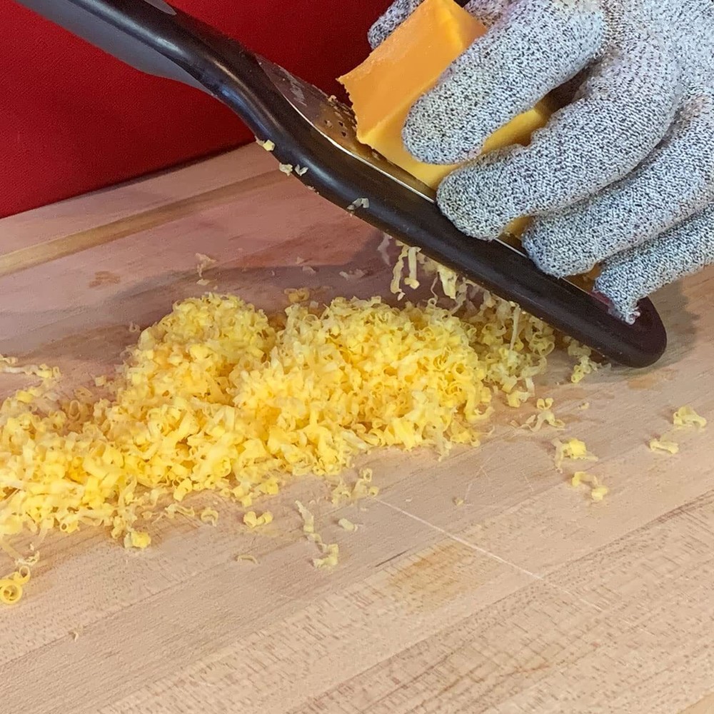 Microplane Select Series Coarse Cheese Grater - Black
