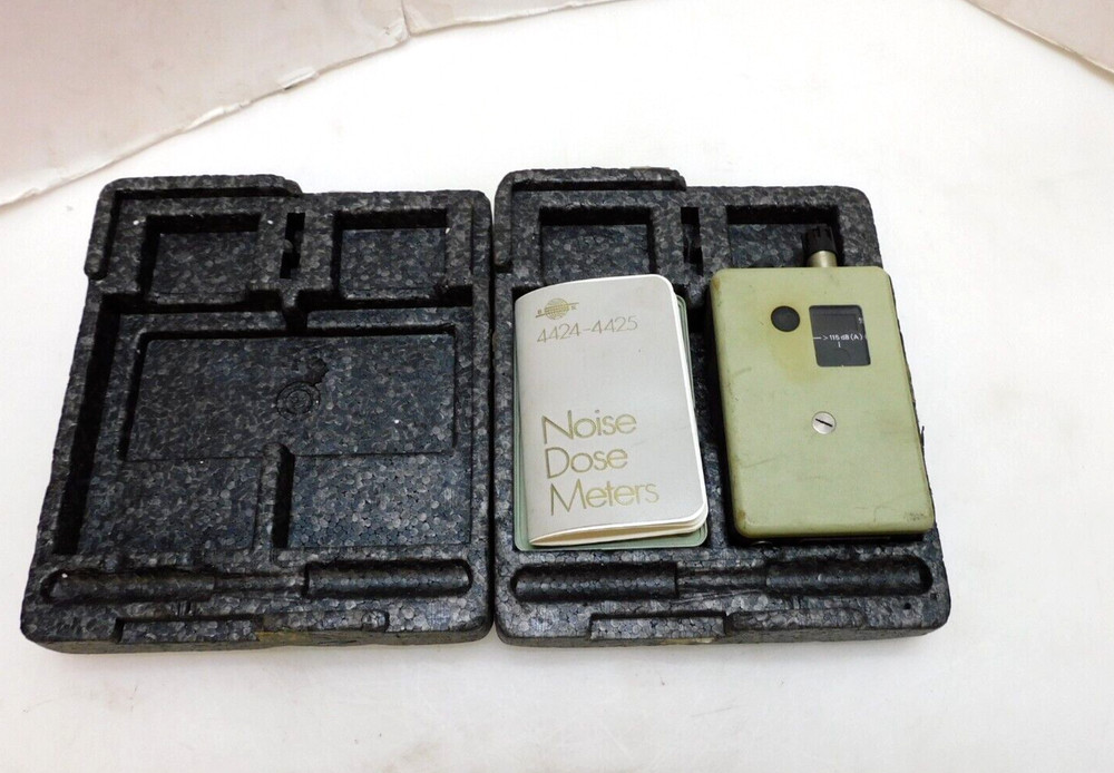BRUEL KJAER 4425 NOISE DOSE METER