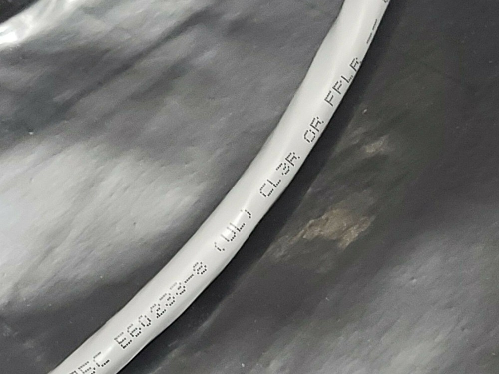 Carol E2041S 18/12C Shielded Security/Communications Cable Riser Gray /25ft