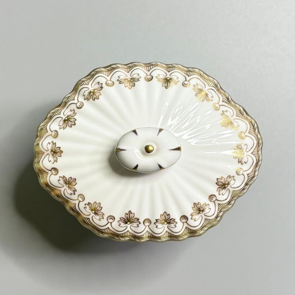 Spode Fleur de Lys Gold Sugar Pot