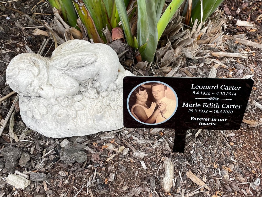 Memorial Stake - Grave Marker