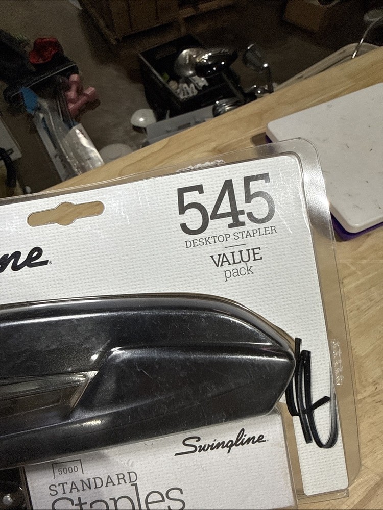 SWINGLINE 545 DESKTOP STAPLER VALUE PACK - NEW