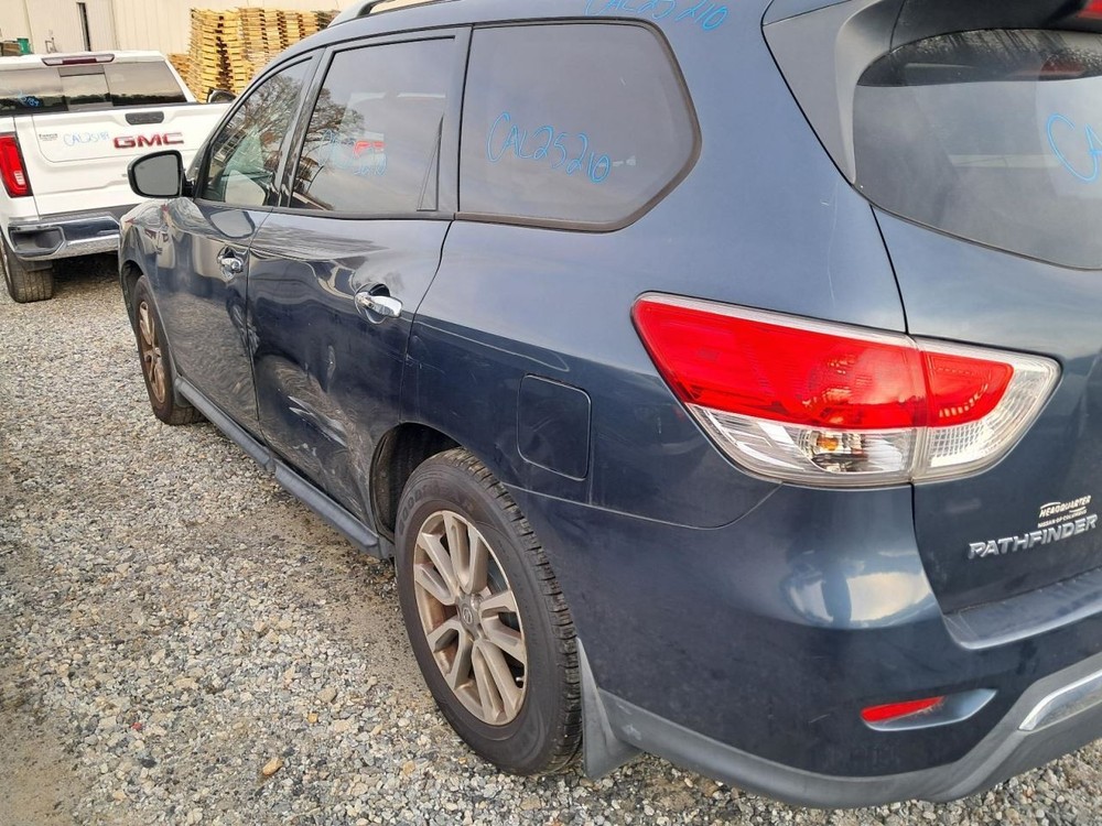 PATHFINDR 2015 Glove Box 4903020