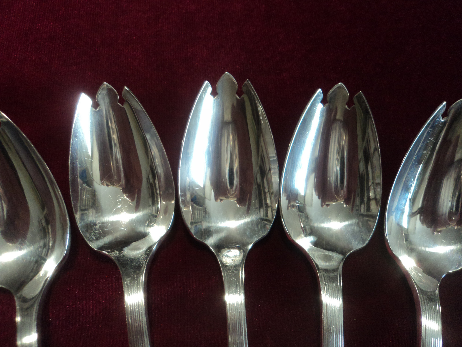 Silverplate Flatware Lot of 8 Ice Cream Forks Oneida Art Deco NOBLESSE 1930