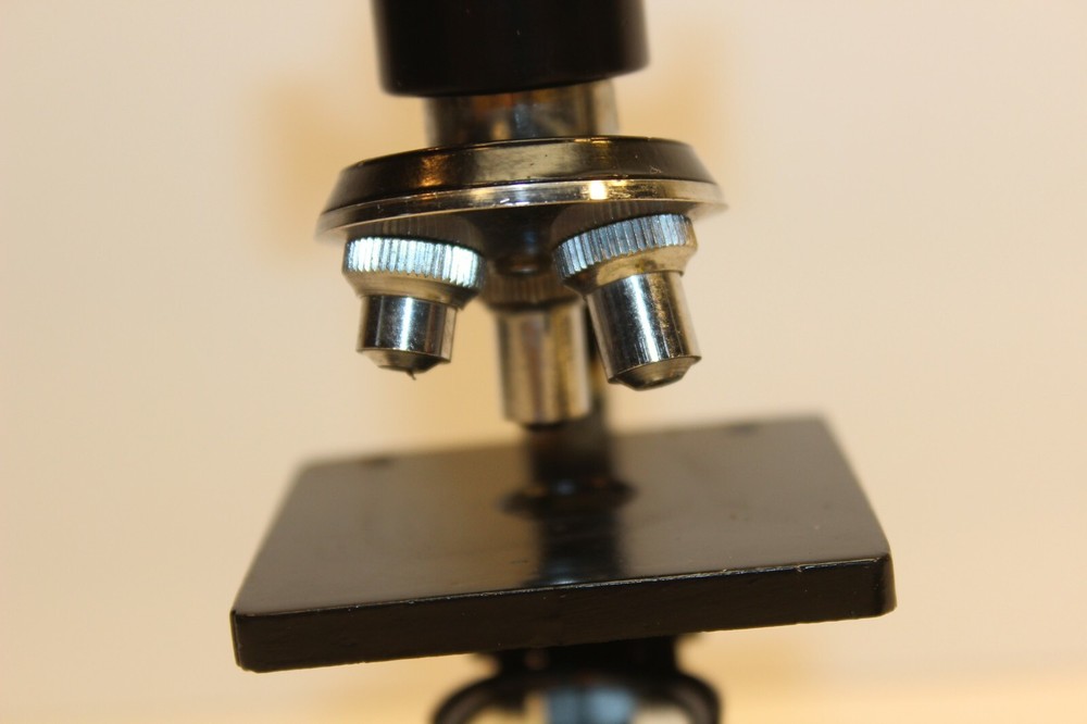 Vintage Vixen Mini Microscope 100x 200x 300x plus slides