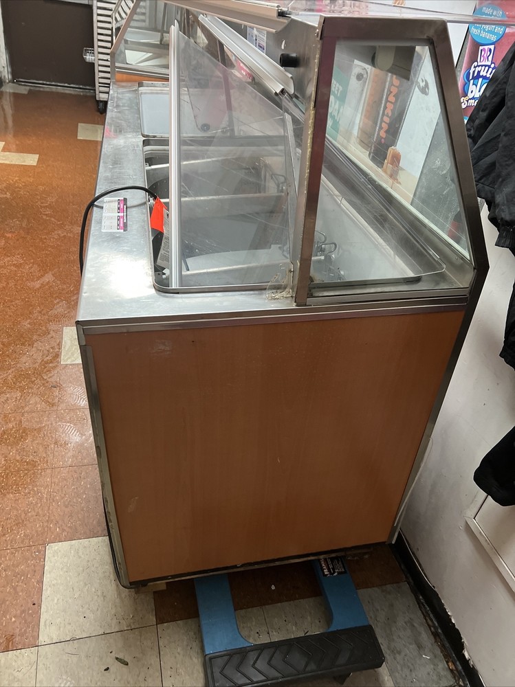 ice cream freezer display case