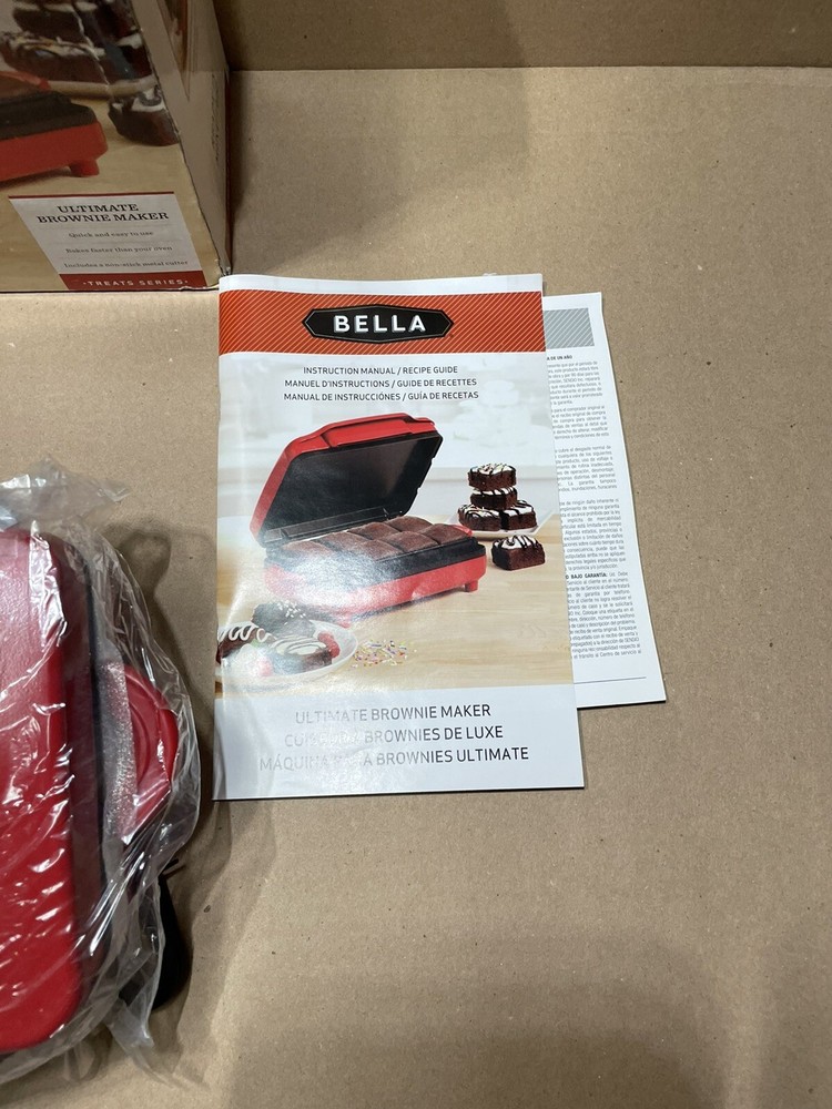 Bella Ultimate Brownie Maker 13540 new never used.