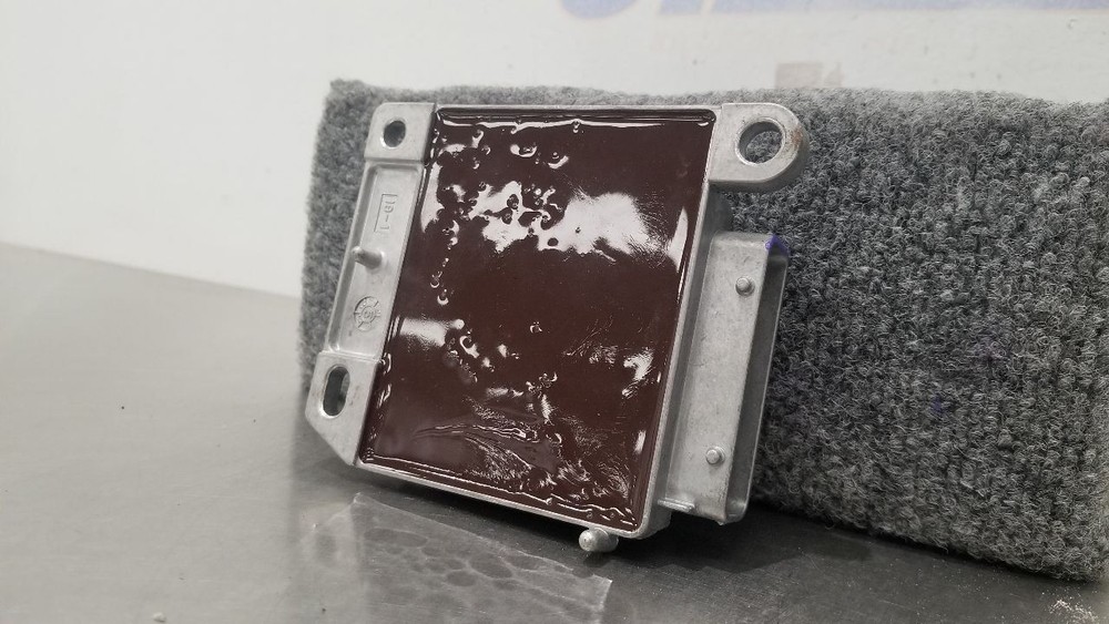 06 CHEVY CORVETTE C6 Z06 SRS CONTROL MODULE