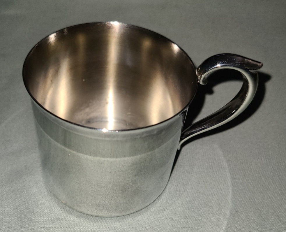 Vtg Reed & Barton silverplate baby cup / mug w handle # 865, no engraving