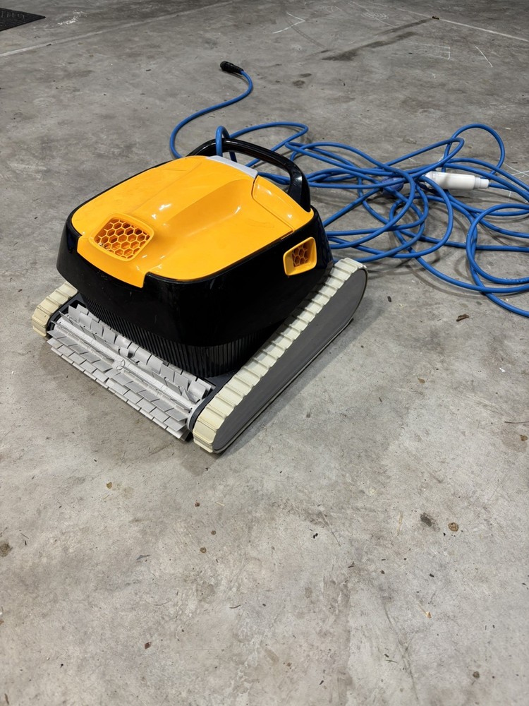 Dolphin Triton PS Automatic Robotic Pool Cleaner Maytronics UNTESTED