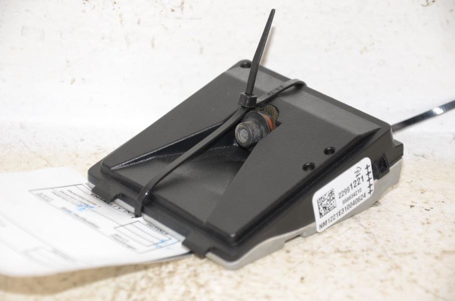 2013 GMC TERRAIN Front View Camera (windshield mounted)                   885465