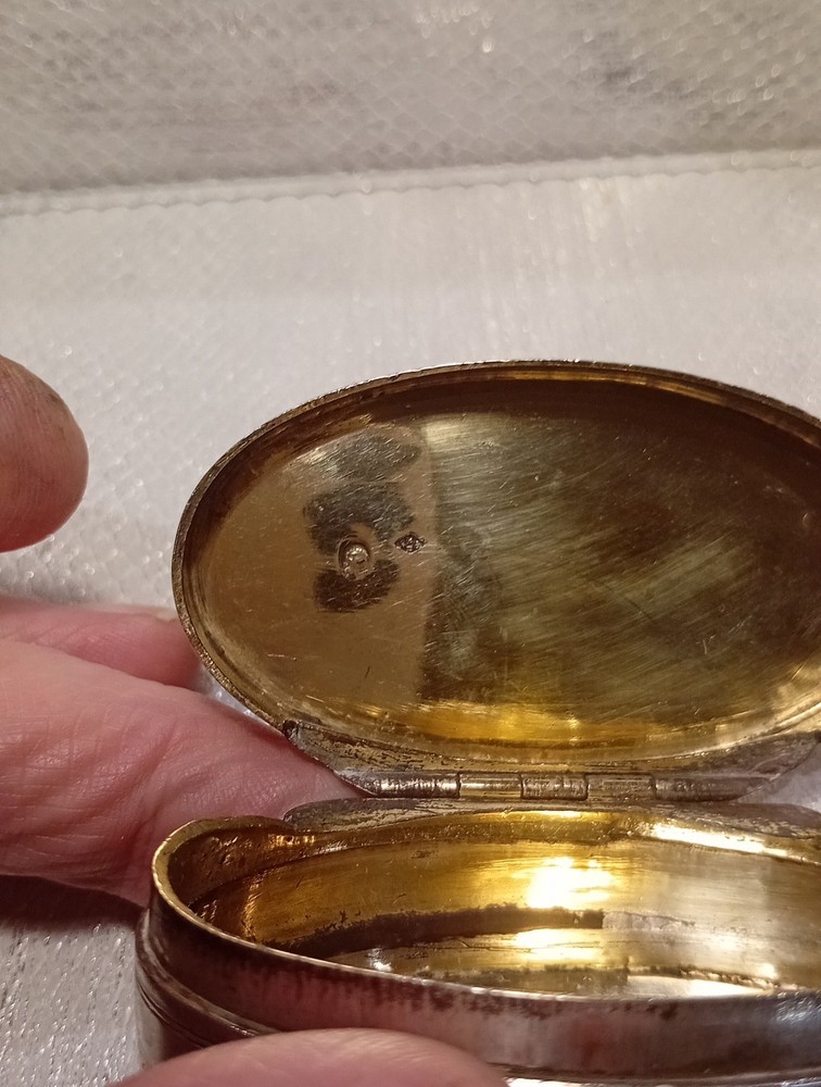 Solid Silver Snuffbox Circa 1820 French Fully Hallmarked.