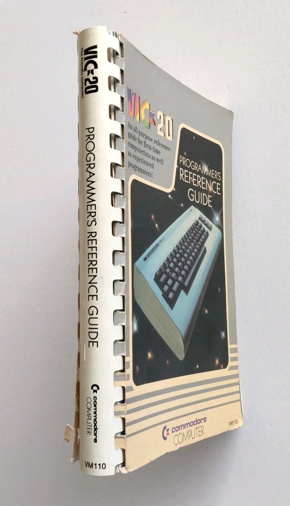 Commodore VIC-20 Computer Programmers Reference Guide First Edition 1982 Vintage