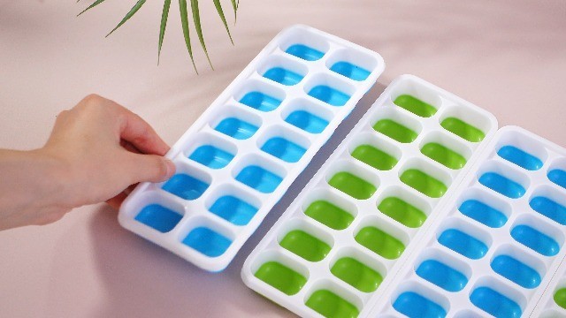 36 Pack Silicone Ice Cube Trays - Flexible Stackable Molds with Lid for Drinks &