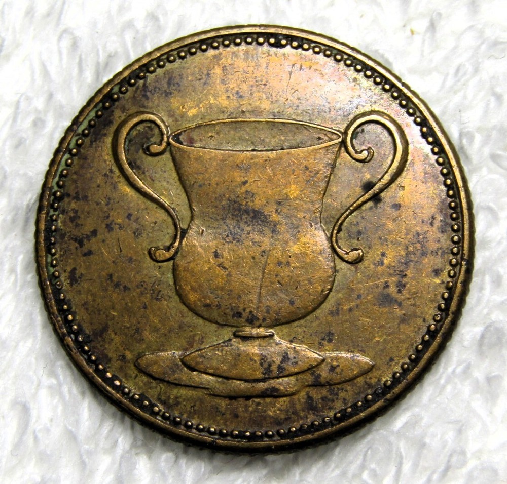 G. Read Porter Vaults Token - 24mm & 4.4 grams