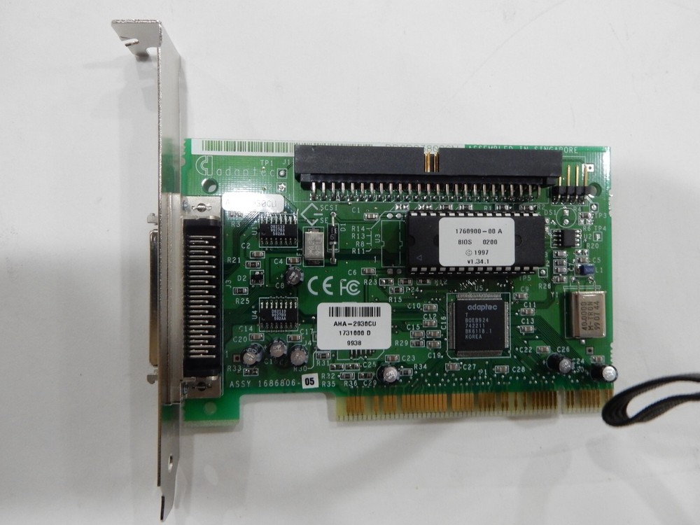 Adaptec AHA-2930cu
