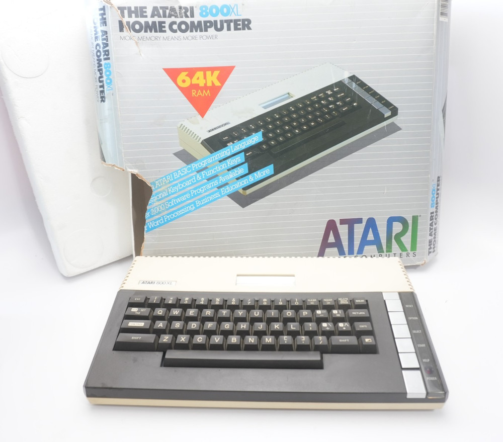Atari 800XL Home Personal Computer With Box