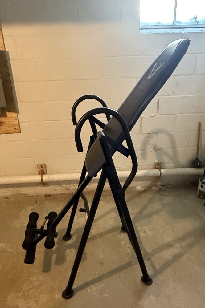 Body Vision Inversion Table