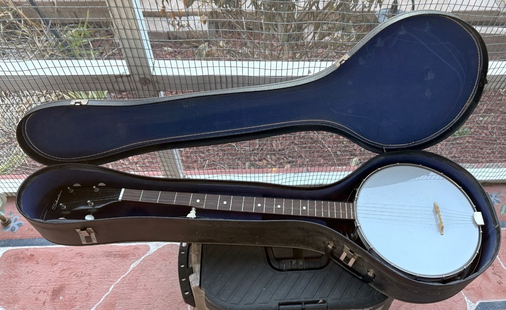 SILVERTONE 5 STRING BANJO MODEL 367.12509 - AS PICTURED