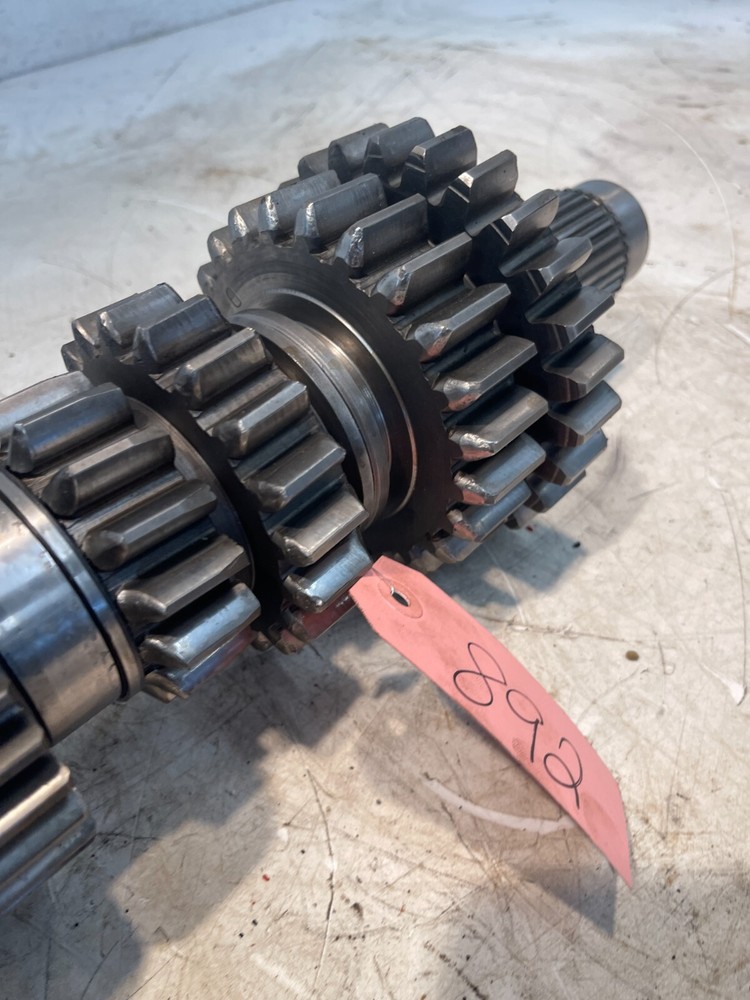 Case 1175 Tractor Transmission Countershaft w/ Gears