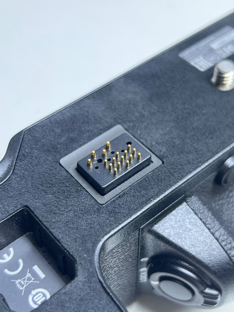 Fujifilm VG-GFX1 Vertical Battery Grip