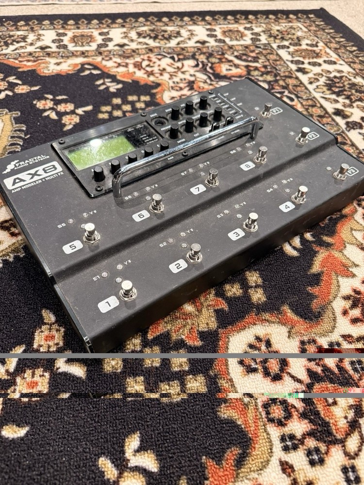 Fractal Audio Systems AX8 Digital Amp Modeler Multi FX Processor for Guitar