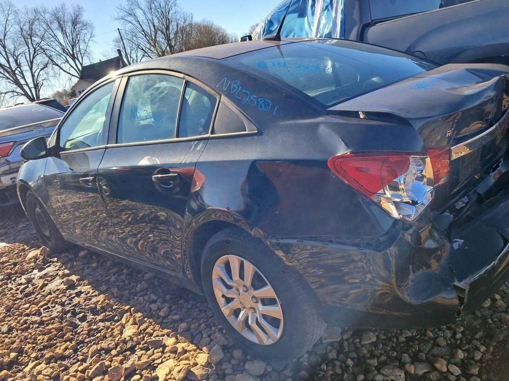 CRUZE 2013 Glove Box 4904737