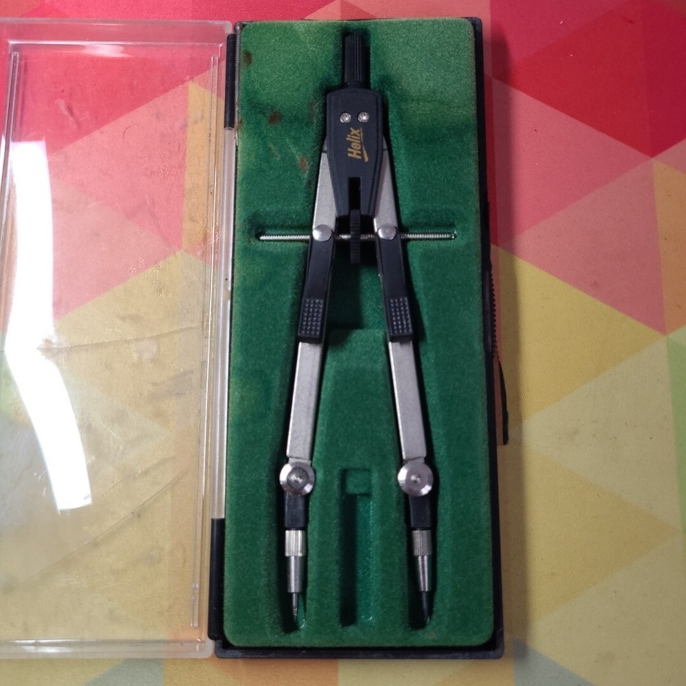 Helix Professional Quick Release Compass and Storage Case! Push Button Release