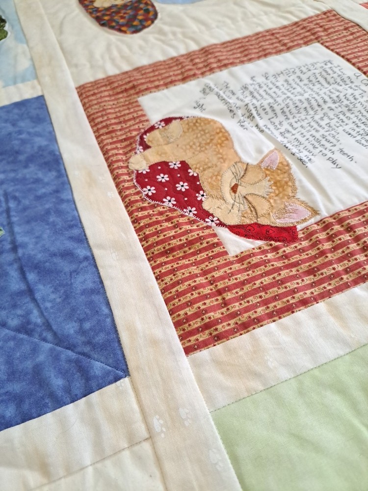 Handmade Patchwork Applique Cat Scenes Wall Hanging Quilt