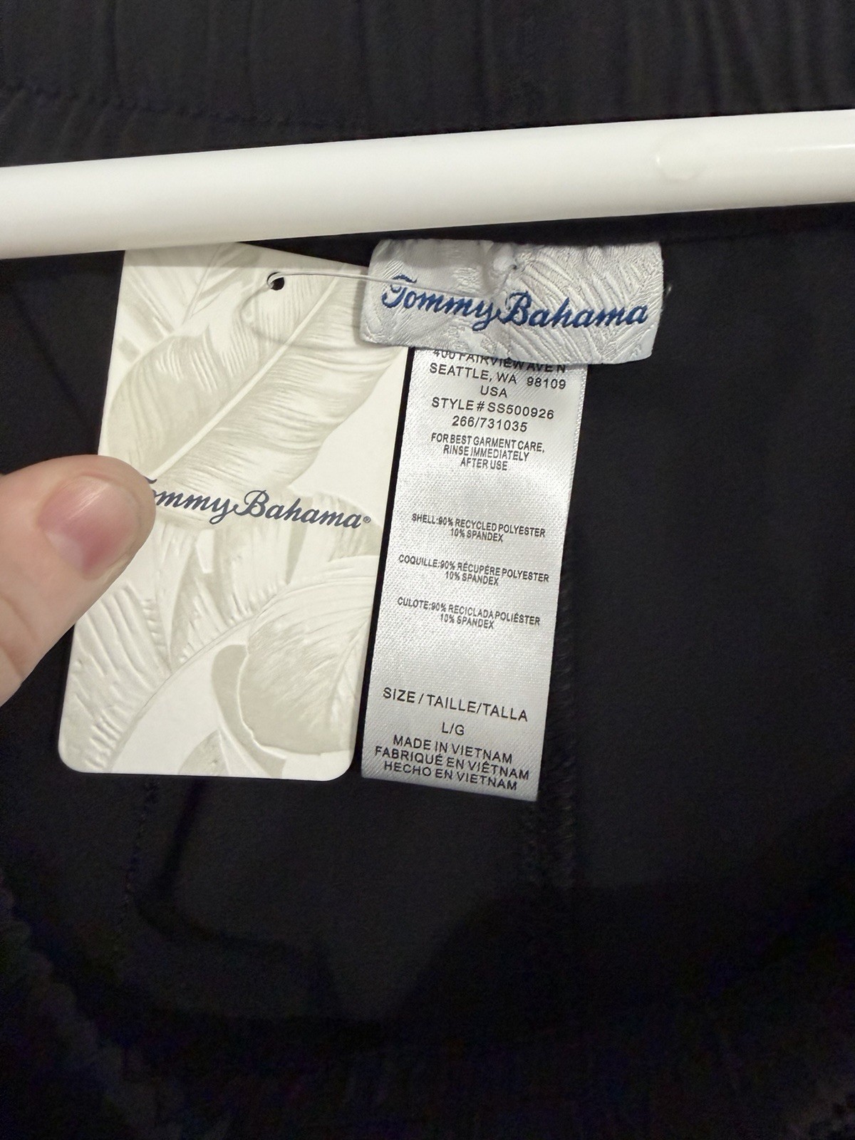 NWT-Tommy Bahama Women’s Solid Board Short-Black-Size Large