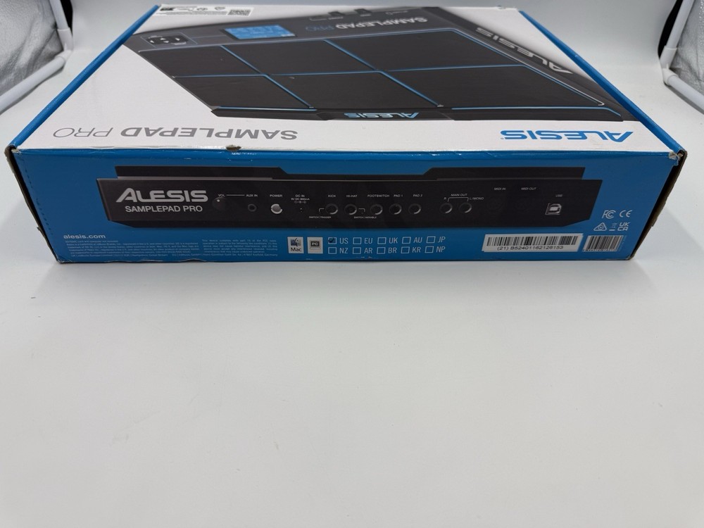 Alesis Sample Pad Pro 8-Pad Percussion and Sample Triggering Instrument