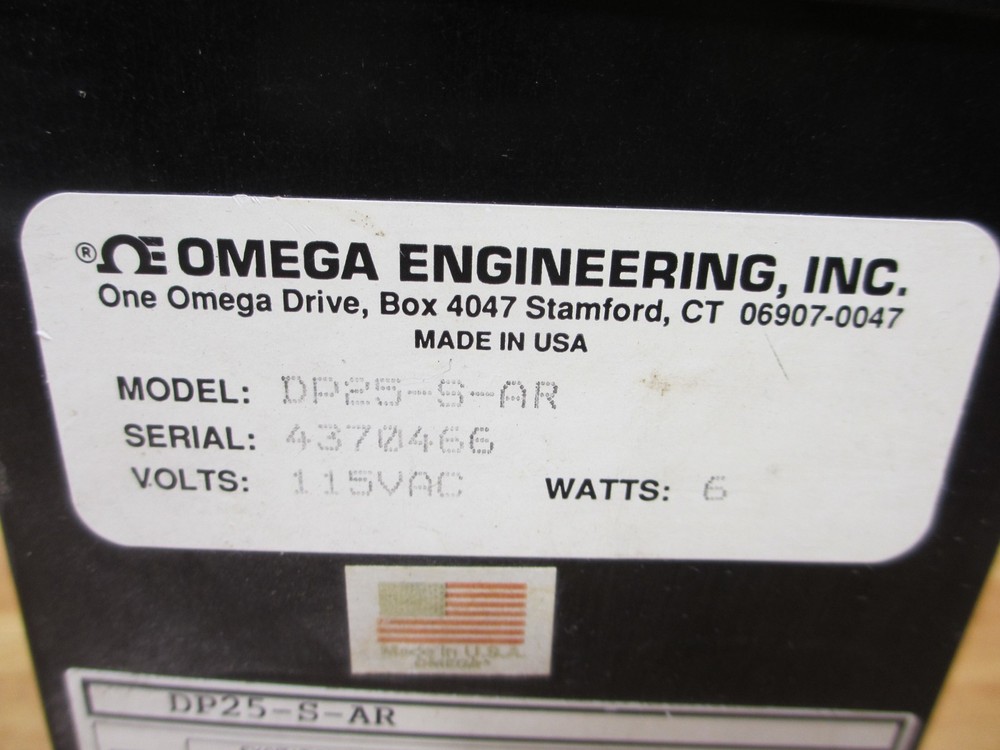 Omega DP25-S-AR *USED POWERS UP* Panel Meter Digital Strain & Process
